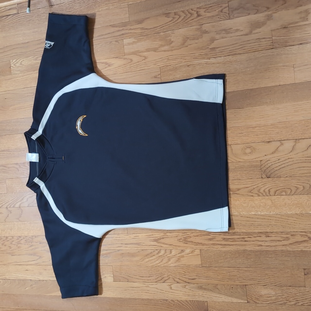 Men's Chargers NFL Reebook top Size  XL Athletic Wear thick excellent condition